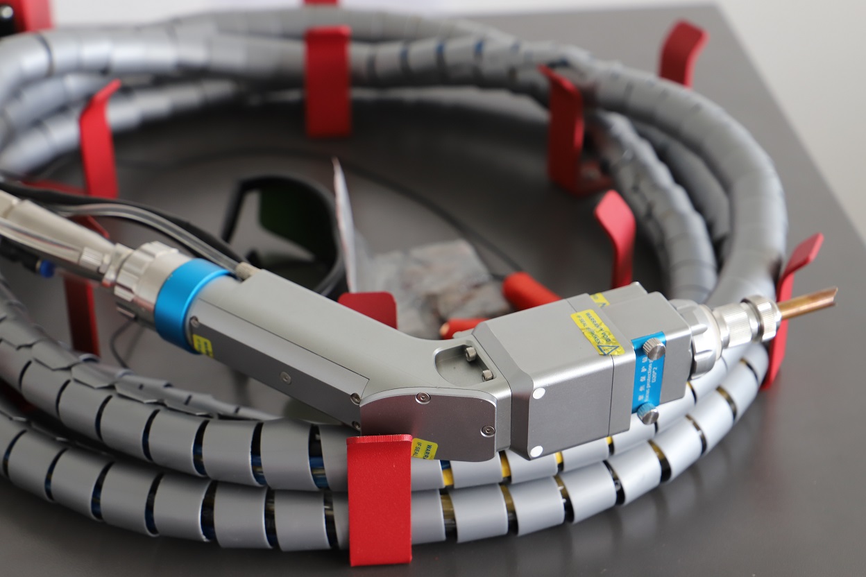 رأس لآلة لحام الليزر الألياف